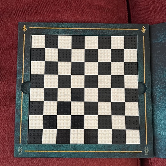 Lego Knights Kingdom Chess Set very rare retired set - Picture 3 of 16